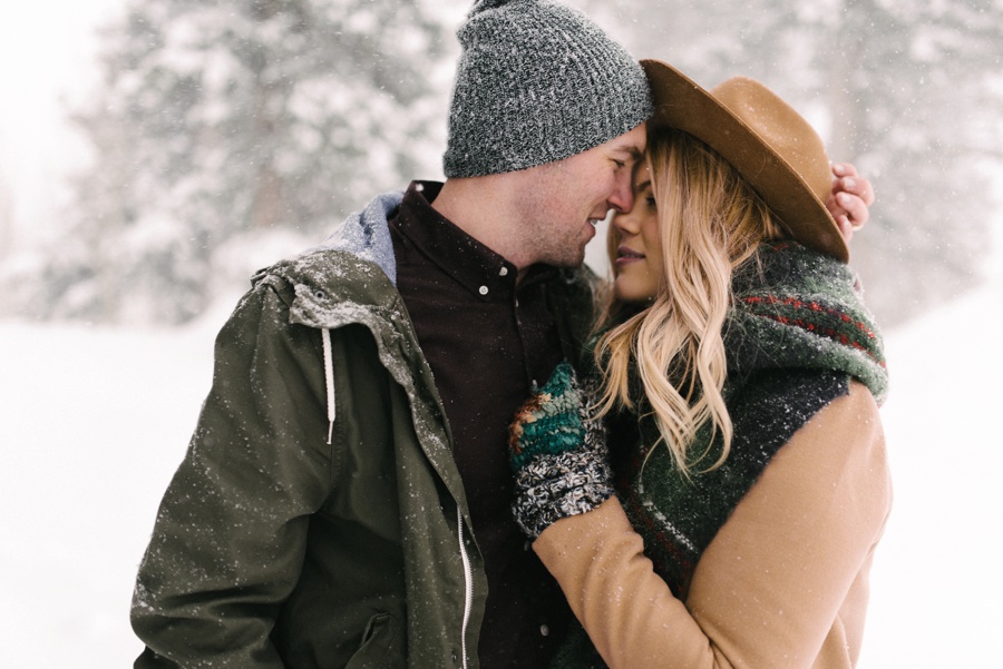 snowy mountain winter engagements_0022