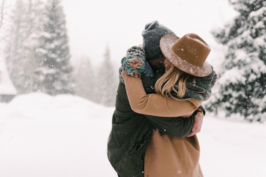 snowy mountain winter engagements_0033