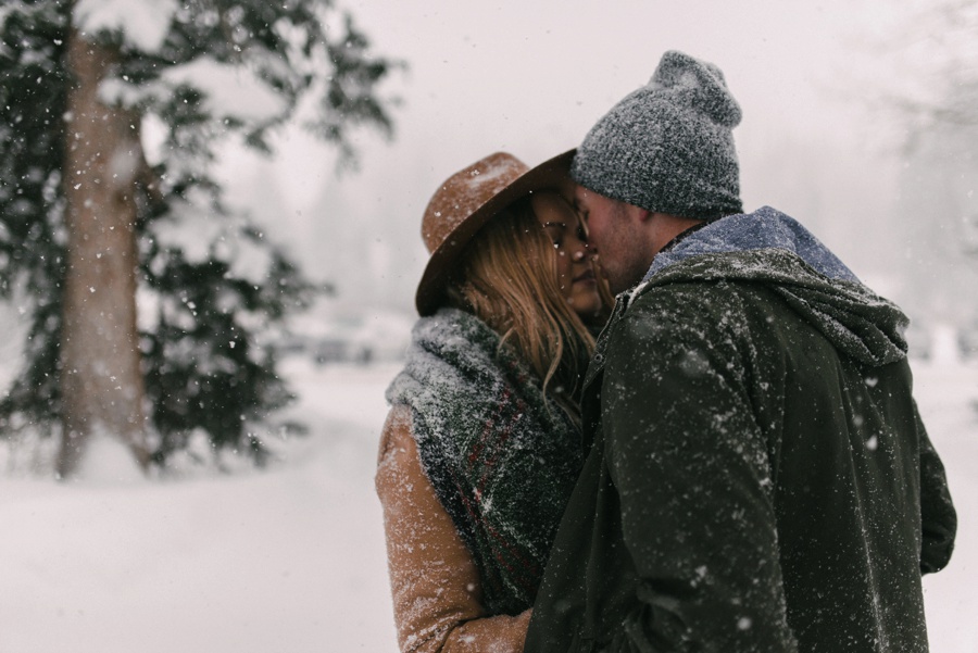 snowy mountain winter engagements_0036