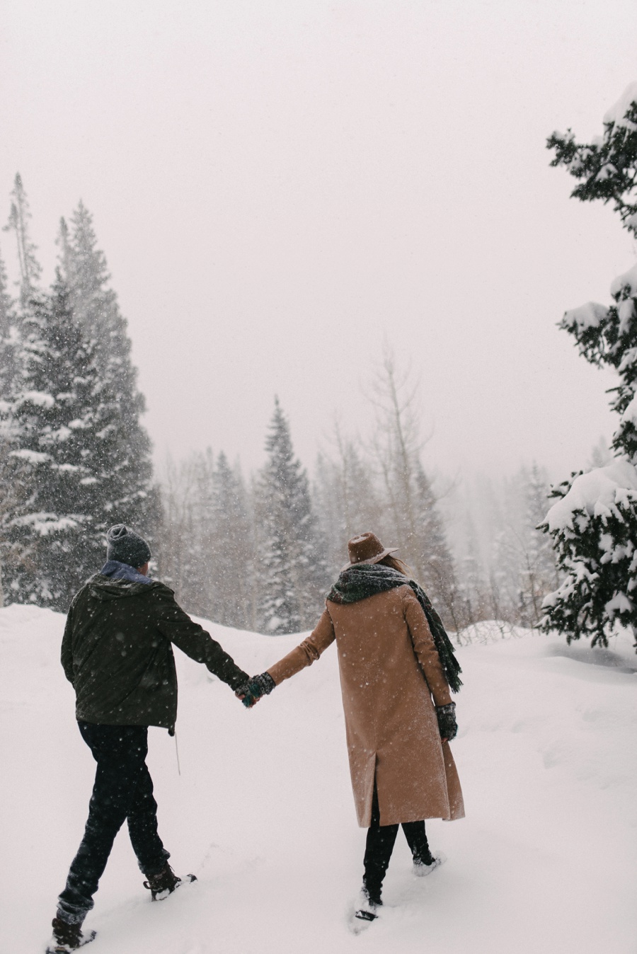 snowy mountain winter engagements_0037