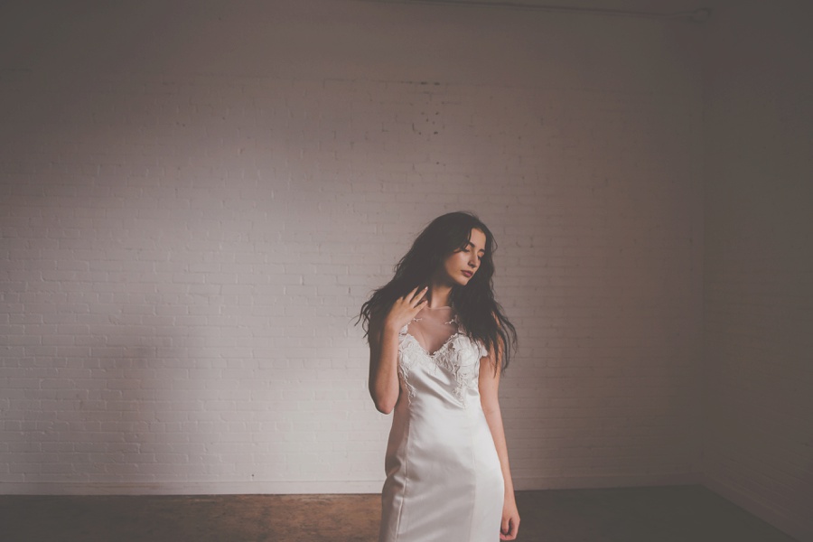 sheer wedding dress, minimal bridal lookbook_0177