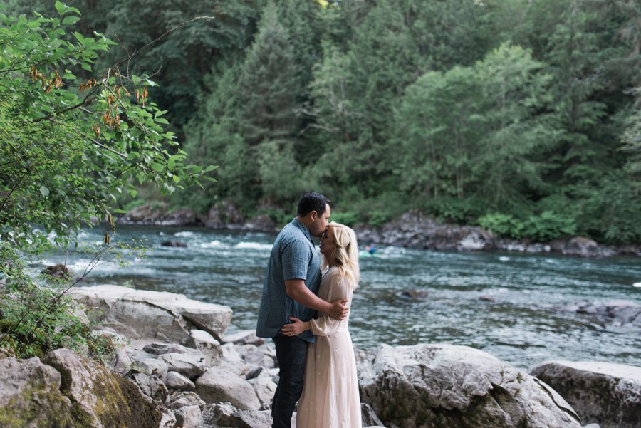 seattle-snoqualmie-falls-engagements_0007