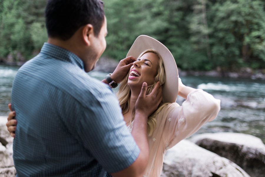 seattle-snoqualmie-falls-engagements_0012