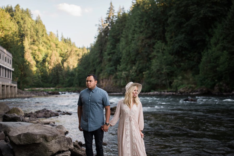 seattle-snoqualmie-falls-engagements_0019