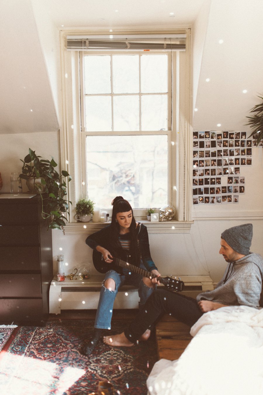 disco-ball-engagements-galaxy-light-engagements-indoor-engagements-indie-couple-indie-wedding-urban-outfitters-couple_0036