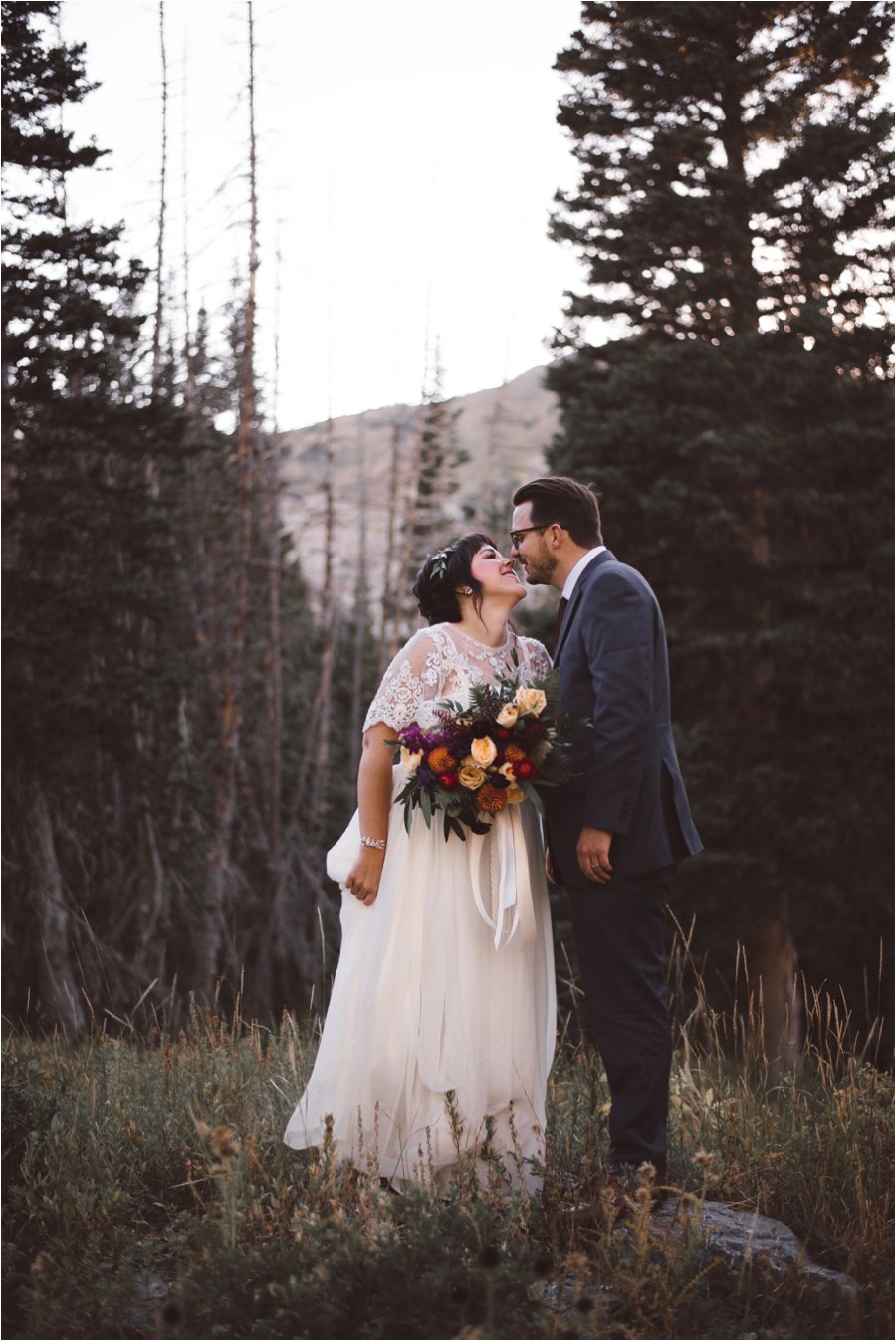 Bride and groom fall mountain wedding photo